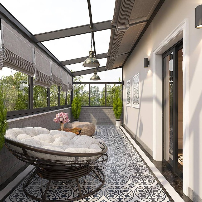 Ban công đẹp, độc đáo với hệ cửa kín nhưng không bí bách bởi ý tưởng sử dụng kính cường lực cao cấp cùng rèm chắn giúp không gian luôn được thông thoáng nhưng lại chắn được gió, ánh sáng khi cần thiết. công ty thiết kế nội thất cao cấp